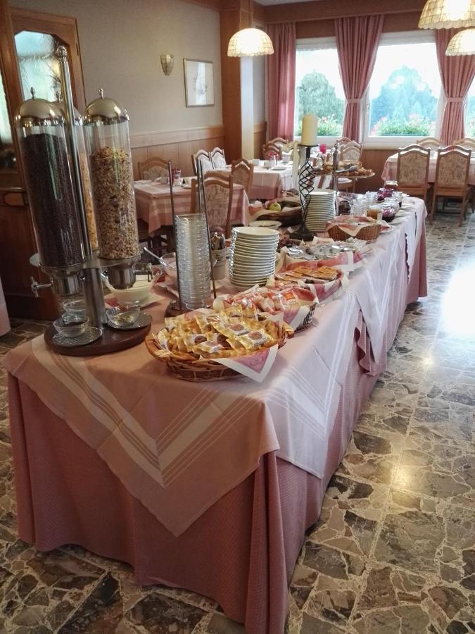 Garni' Margherita Predazzo Ngoại thất bức ảnh